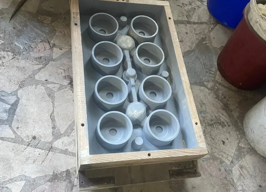 Metal parçalar