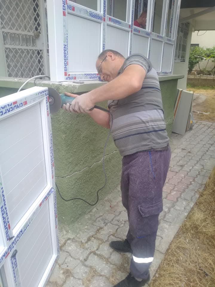 PVC balkon kapatma montaj aşaması