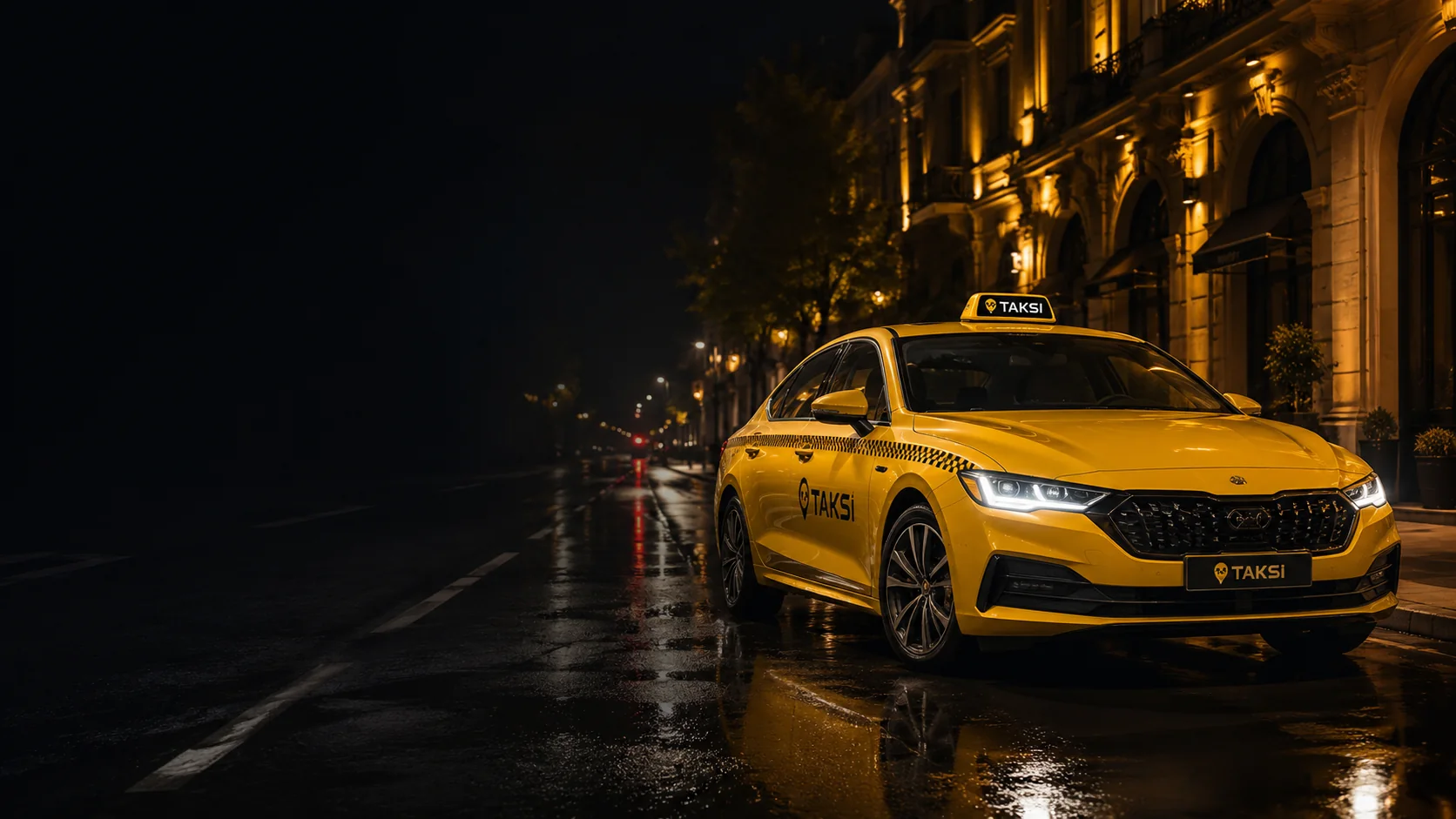 Gece şehir içinde premium sarı taksi